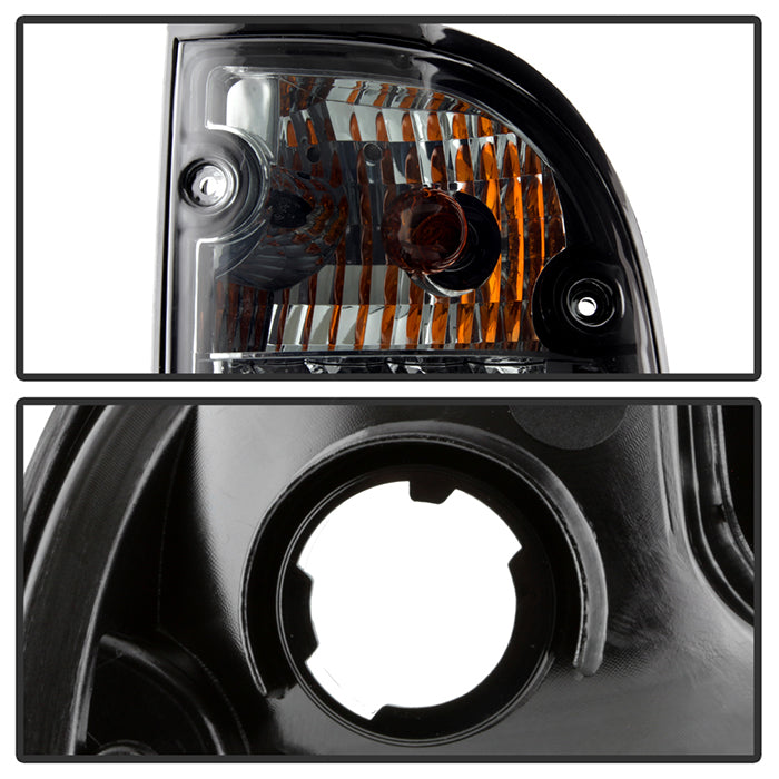 Spyder Toyota Tacoma 01-04 LED Tail Lights Smoke ALT-YD-TT01-LED-SM 5007889
