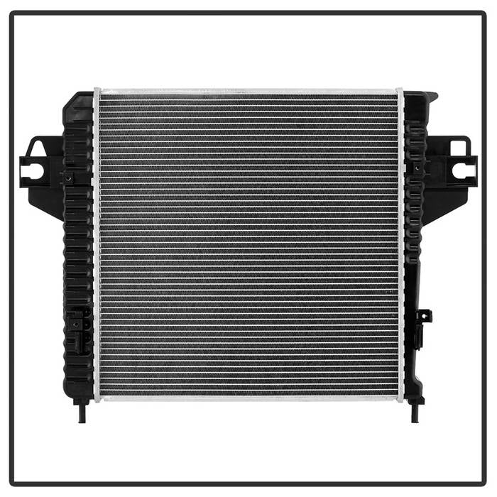 SPYDER xTune 02-06 Jeep Liberty 3.34L Radiator (CDR-K8JLI02334) 9945335