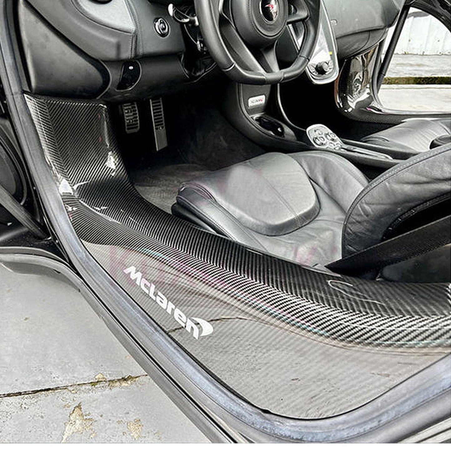 Dry Carbon Fiber Door Sill Covers for McLaren 540 570S 570GT 600LT