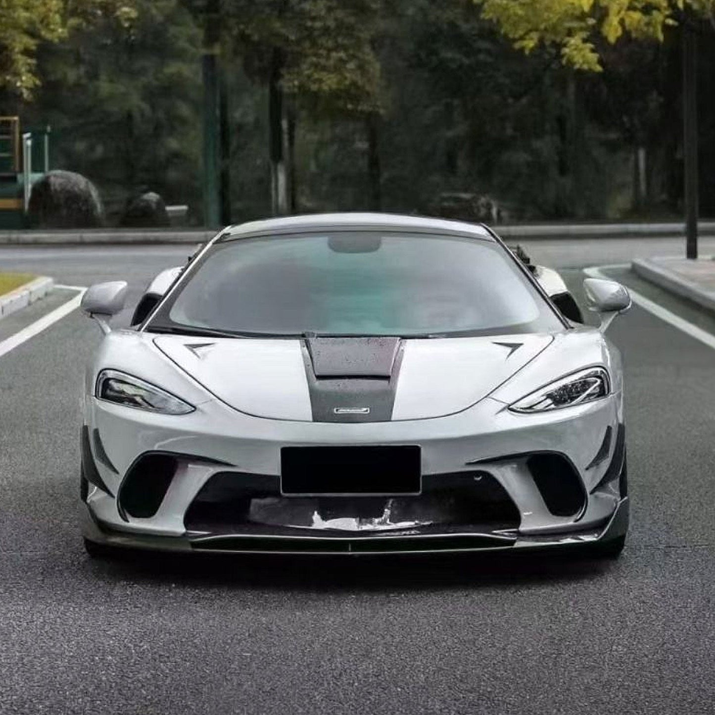 AM Style Dry Carbon Fiber Aero Kit for McLaren GT BBP ELITE