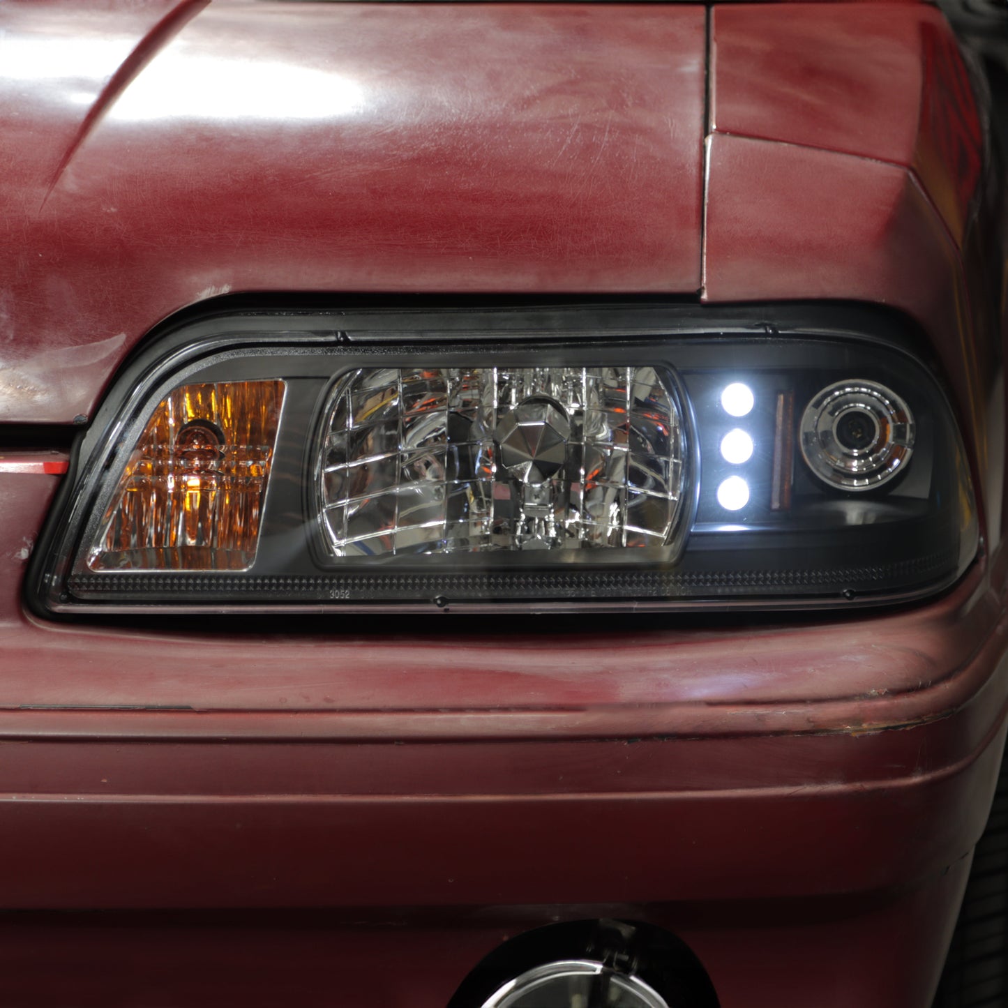 Spyder Ford Mustang 87-93 1PC LED (Replaceable LEDs)Crystal Headlights Black HD-YD-FM87-1PC-LED-BK 5012531