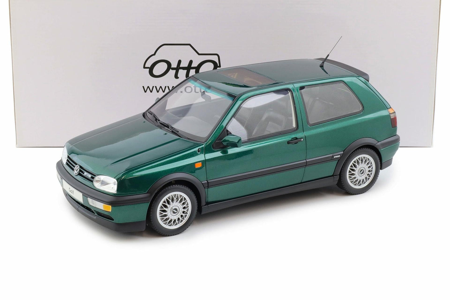 Otto 1992 Volkswagen Golf MK III VR6 Carat Dragon Green 1:12