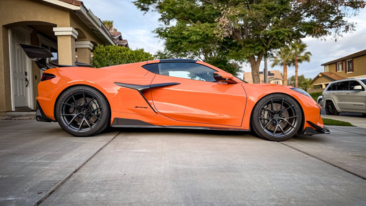 Z07R Side Skirts(z06, eRay, GS, GSX, ZR1, ZR1X,Stingray), Large Side Blade. Pre Preg 2x2 Carbon