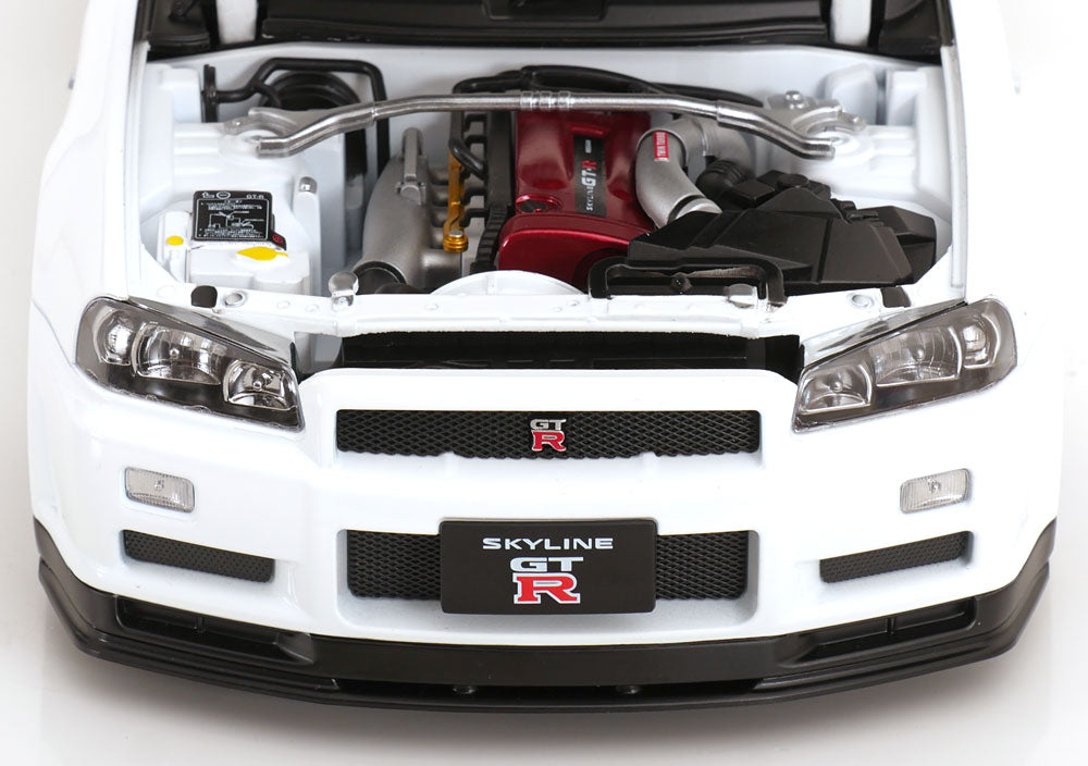 KK Scale 2001 Nissan Skyline GT-R R34 V-Spec II White 1:12