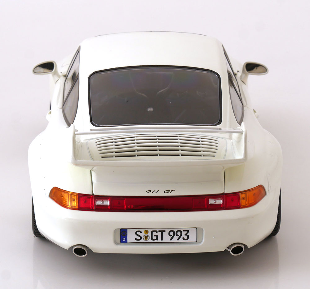 KK Scale 1996 Porsche 911 993 GT2 w/ Speedline Wheels White 1:12