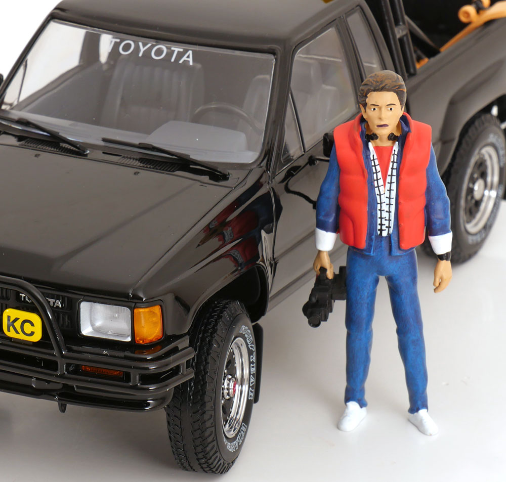 KK Scale 1985 Toyota Hilux SR5 Pickup Truck Back to the Future Glossy Black 202 1:18