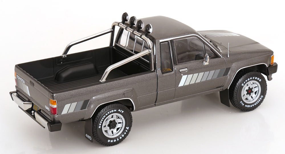KK Scale 1985 Toyota Hilux Xtra Cab 4x4 Pickup Truck Grey Metallic 1:18