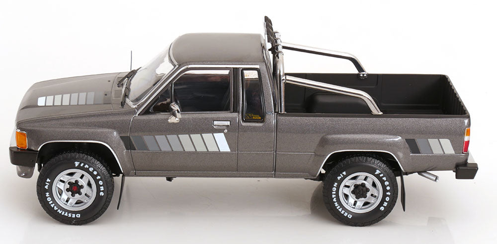 KK Scale 1985 Toyota Hilux Xtra Cab 4x4 Pickup Truck Grey Metallic 1:18
