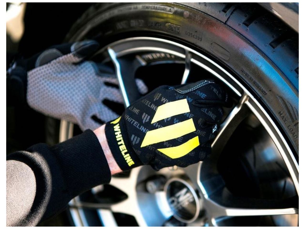Whiteline  Mechanic Gloves