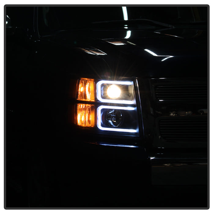 SPYDER Xtune Chevy Silverado 1500/2500/3500 07-13 Projector Headlights Black PRO-JH-CS07-LED-BK 9027796