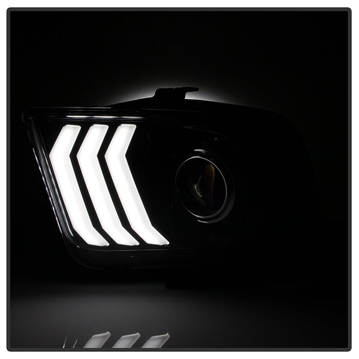 xTune Ford Mustang 05-09 Halogen w LED DRL Projector Headlights - Black PRO-JH-FM05-LED-BK 9949364