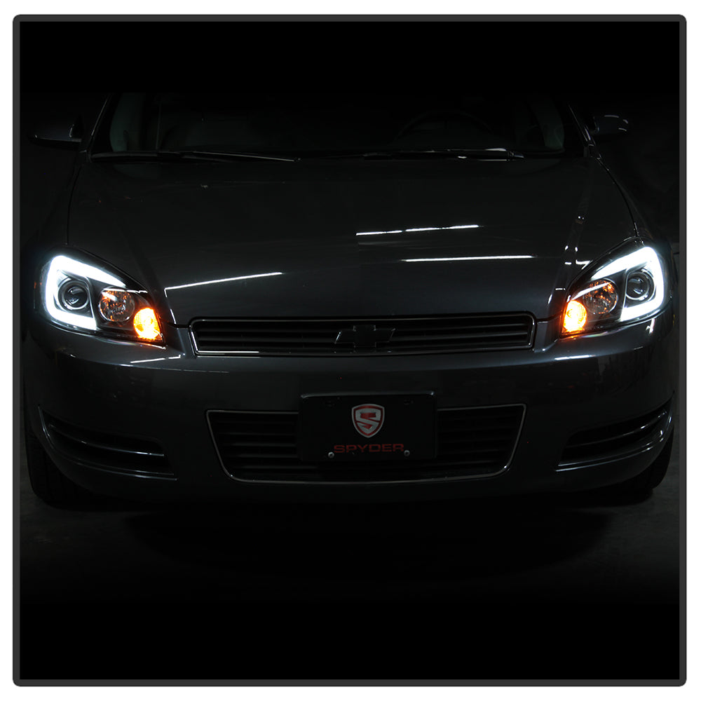Spyder 06-13 Chevy Impala / 06-07 Chevy Monte Carlo Projector Headlights - Light Bar - Black 5086679
