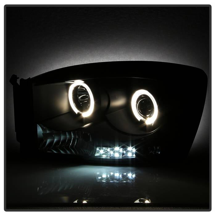 Spyder Dodge Ram 1500 06-08/Ram 2500 06-09 Projector Headlights LED Halo LED Blk PRO-YD-DR06-HL-BK 5010001