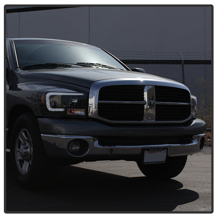 Spyder Dodge Ram 1500 06-08 V2 Projector Headlights - Light Bar DRL - Black (PRO-YD-DR06V2-LB-BK) 5085306