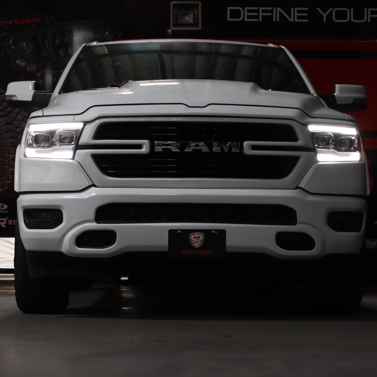 SPYDER Dodge Ram 19-20 Halogen Model Only Projector Headlights Chrome PRO-YD-DR19HALAP-SEQ-C 5087638