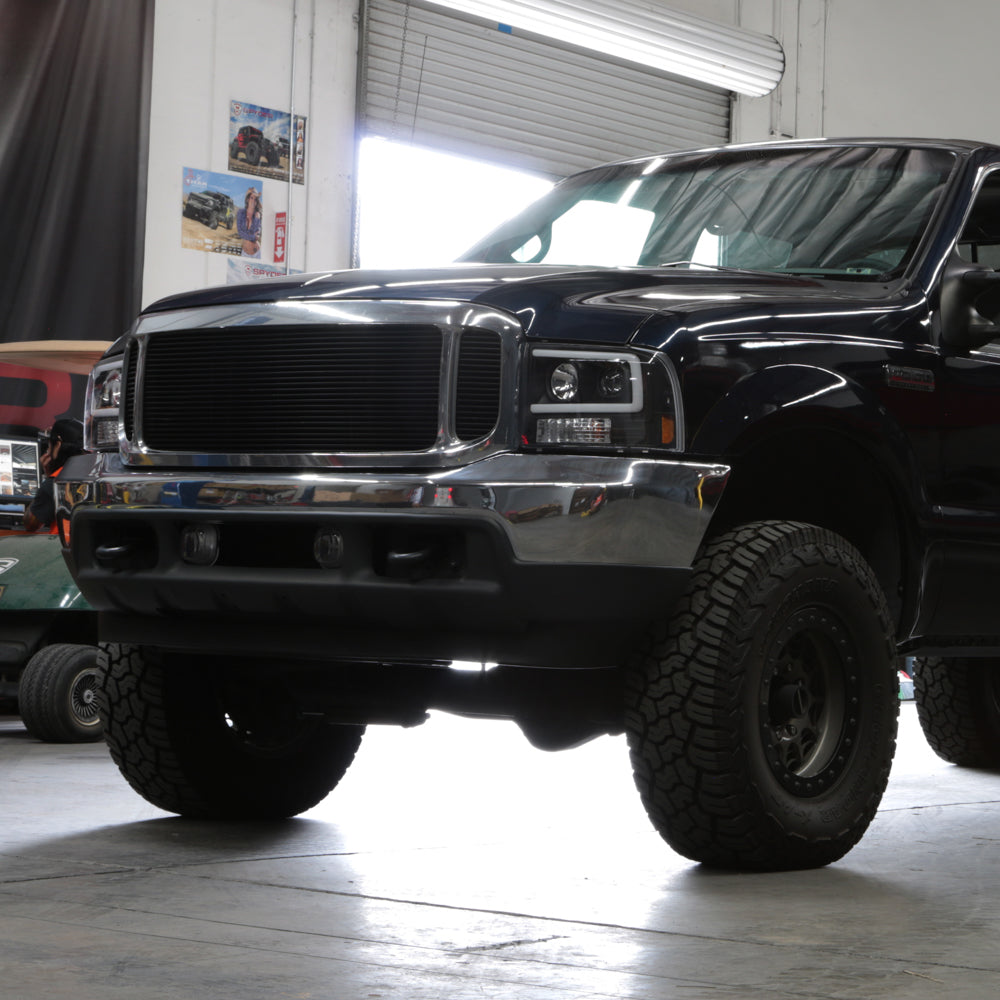 Spyder 99-04 Ford F250 Super Duty Projector Headlights - Light Bar - Black PRO-YD-FF25099V2-LB-BK 5084491