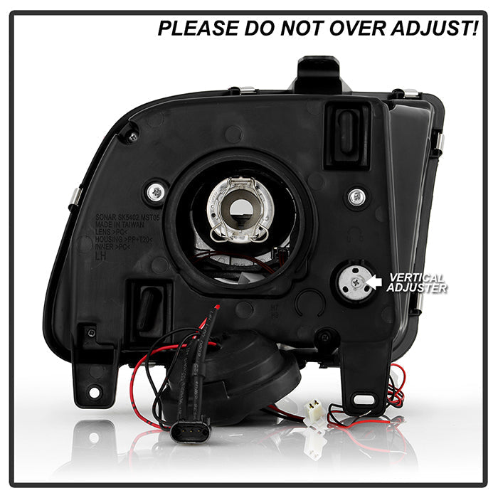 Spyder 05-08 Ford Mustang Projector Headlights V2 w/ LED DRL - Black (PRO-YD-FM05V2-DRL-BK) 5083876