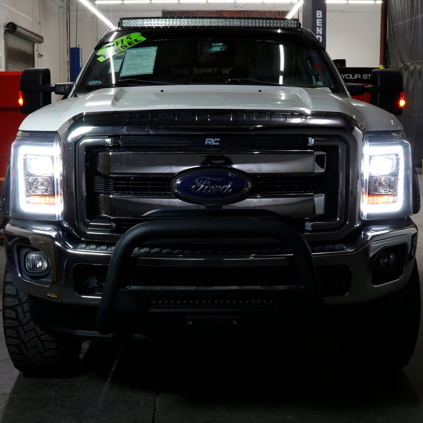 Spyder Ford F250/350/450 11-16 V2 High-Power LED Headlights-White Light Bar-Black PRO-YD-FS11V2PL-BK 5087898