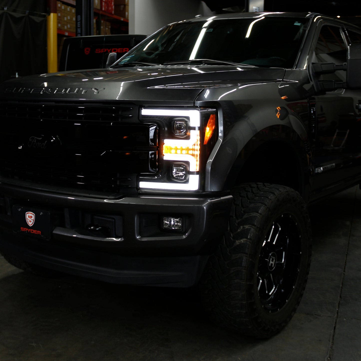 Spyder Ford F-250/F-350/F450 Super Duty 17-18 Projector Headlights Black PRO-YD-FS17-SBSEQ-BK 5086280