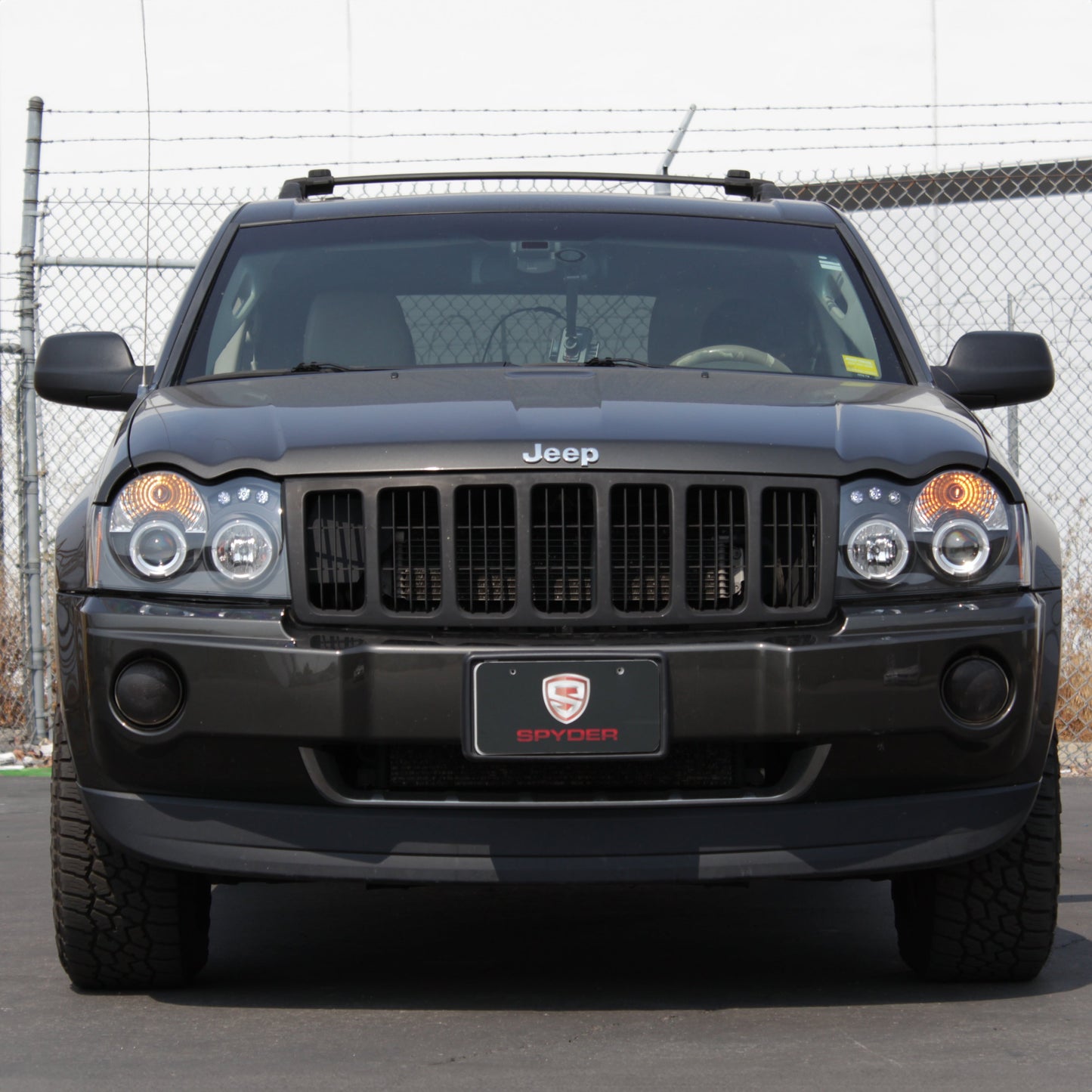 Spyder Jeep Grand Cherokee 05-07 Projector Headlights LED Halo LED Blk Low 9006 PRO-YD-JGC05-HL-BK 5011091