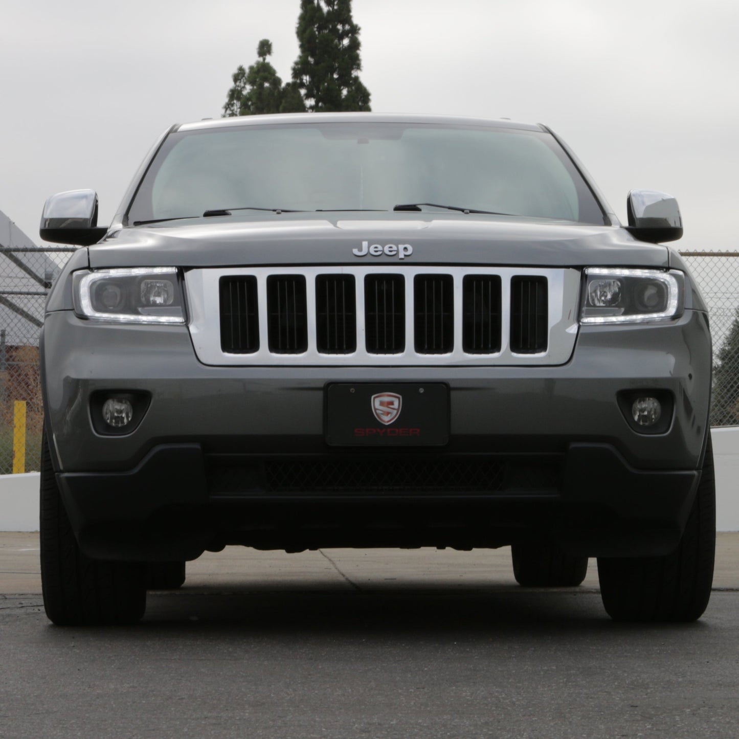 Spyder 11-13 Jeep Grand Cherokee - Light Bar Proj Headlights - Halo Model - Blk - PRO-YD-JGC11-LB-BK 5085795