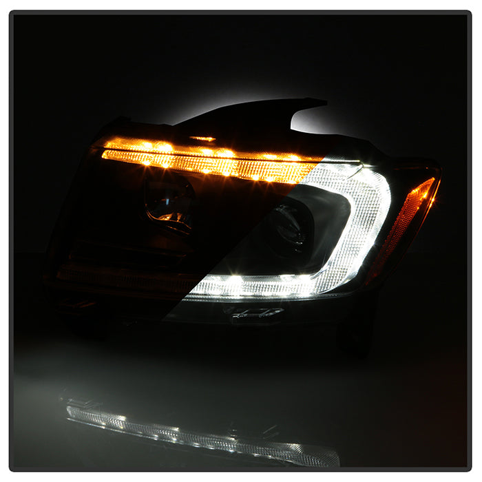 SPYDER 11-13 Jeep Grand Cherokee (Xenon/HID Model Only) Light Bar Projector Headlights - Black 5087737