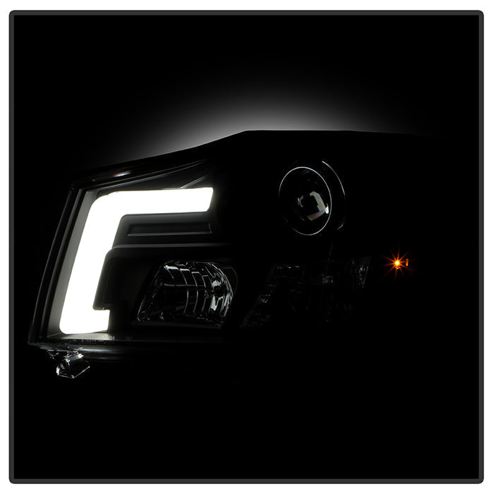 Spyder 04-15 Nissan Titan / 04-07 Nissan Armada V2 Projector Headlights - Black PRO-YD-NTI04-DRL-BK 5085504