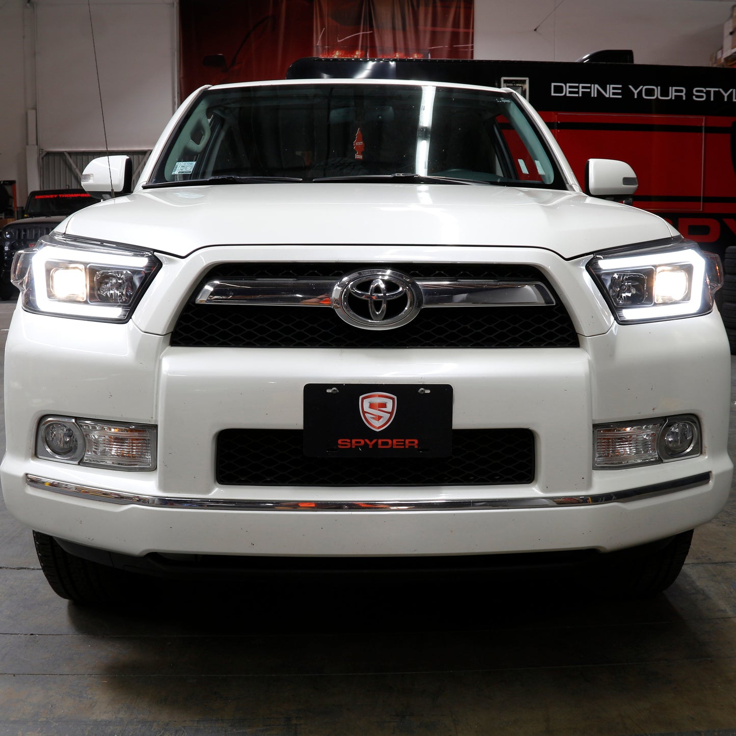 Spyder Signature Toyota 4Runner 10-13 Projector Headlights - Black (PRO-YD-T4R10SI-BK) 5087454