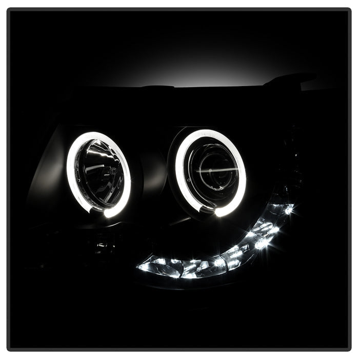 Spyder Toyota Tacoma 05-11 Projector Headlights LED Halo LED Blk Smke PRO-YD-TT05-HL-BSM 5078650