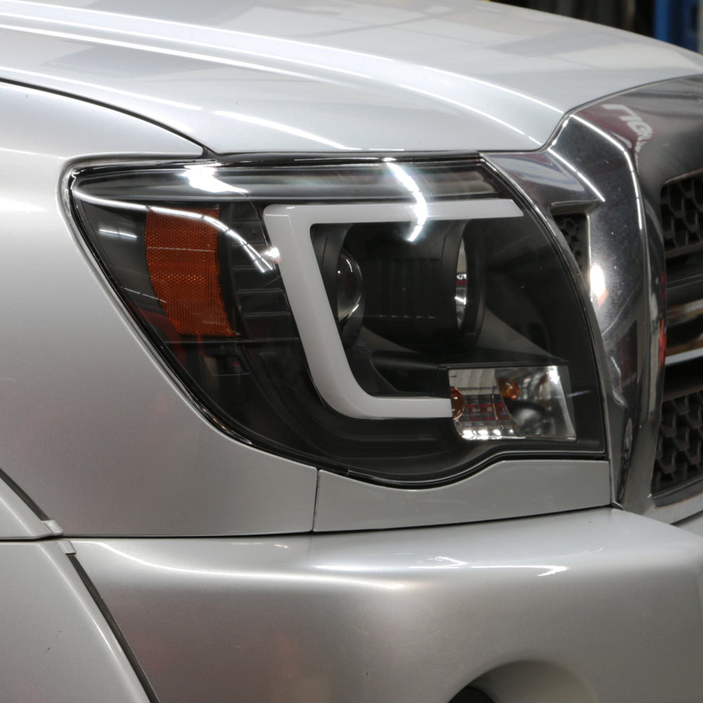 Spyder Toyota Tacoma 05-11 V2 High-Power LED Headlights - Black PRO-YD-TT05PL-BK 5088185