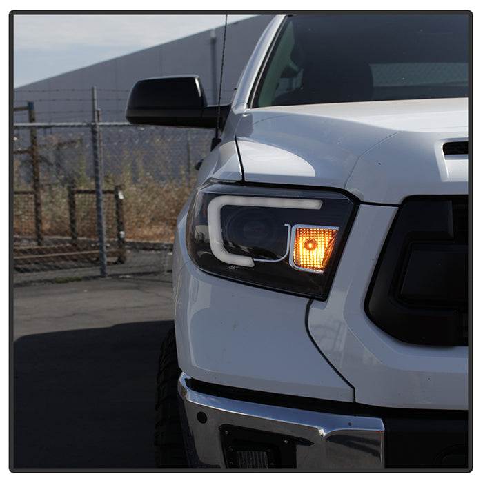 Spyder Toyota Tundra 2014-2016 Projector Headlights Light Bar DRL Black PRO-YD-TTU14-DRL-BK 5080158