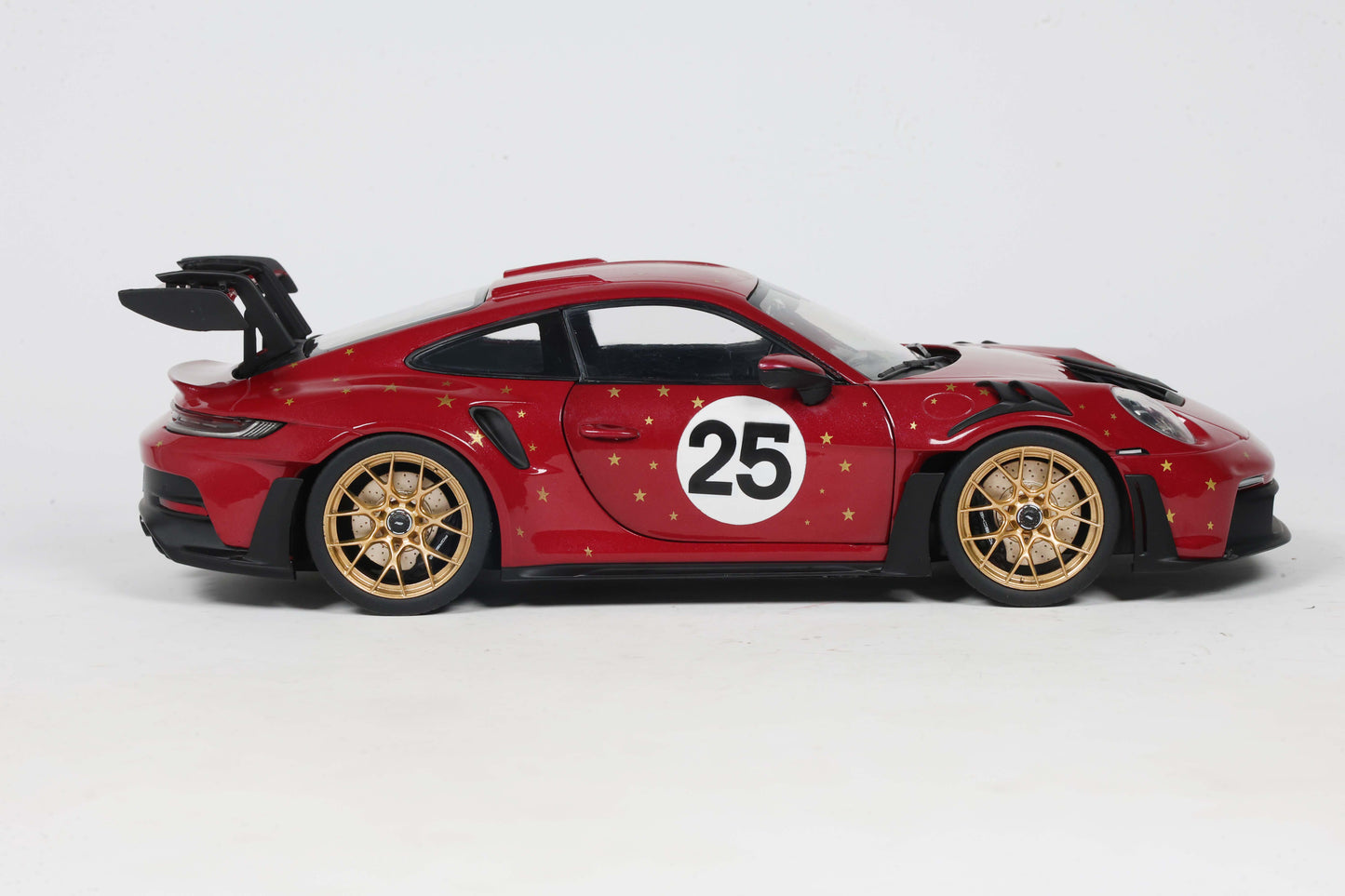 Solido 2024 Porsche 911 992 GT3 RS #26 Christmas Edition 2026 1:18