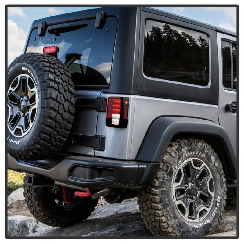 Spyder Jeep Wrangler 07-15 LED Tail Lights Red Clear ALT-YD-JWA07-LED-RC 5070401
