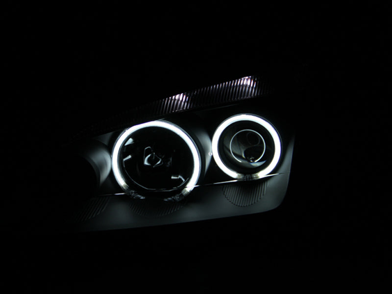 Anzo 2005-2007 Ford Focus Projector Headlights w/ Halo Black