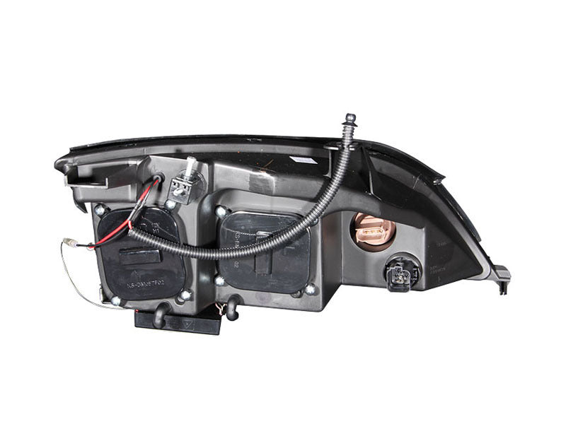 Anzo 2005-2007 Ford Focus Projector Headlights w/ Halo Black