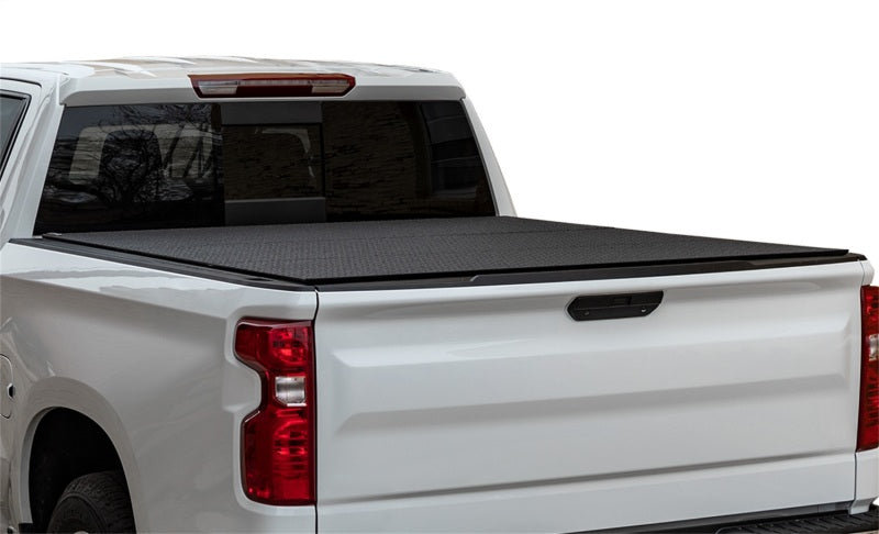 Access LOMAX Professional Series Tri-Fold Cover 07-13 Chevy 1500 5ft 8in Bed (Excl Classic) B0020059
