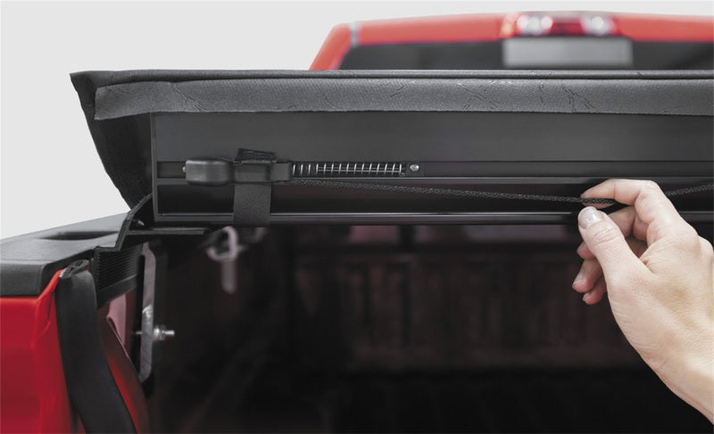 Access Original 15+ Ford F-150 5ft 6in Bed Roll-Up Cover