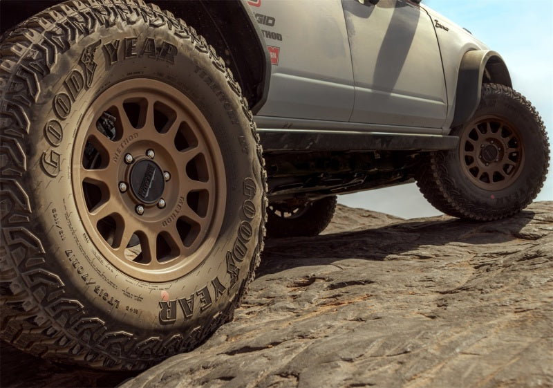 Ford Racing 21-23 Bronco (Excl Bronco Raptor) 17x8.5 Method Bronze Wheel Kit M-1007K-M1785BR