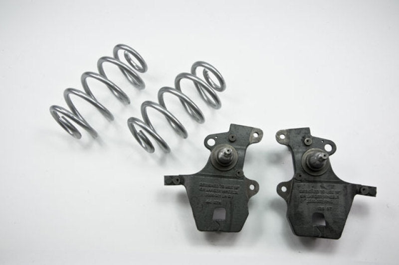 Belltech LOWERING KIT W/O SHOCKS 932