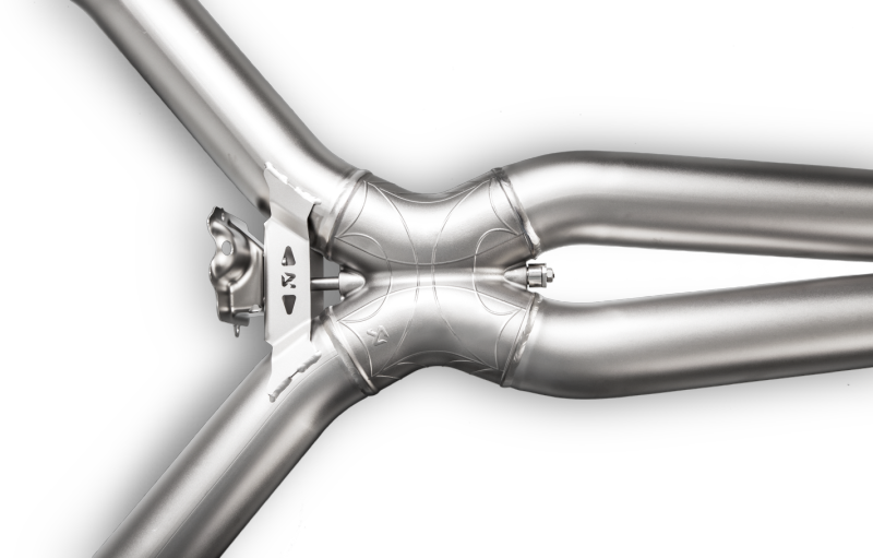 Akrapovic 16-17 AMG C63 Coupe Evolution Line Cat Back (Titanium) w/ Carbon Tips (Req. Link Pipe) MTP-ME/T/3H