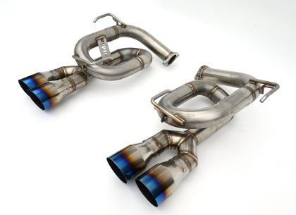 Invidia [22-26 WRX] Twin Loop 3.5in. Single Layer T.I Tip Axle-Back Exhaust
