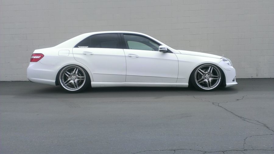Megan Racing - Coilover Damper Kit for 2010-2015 Mercedes Benz E-Class W212 RWD Sedan EU Series MR-CDK-W212-EU