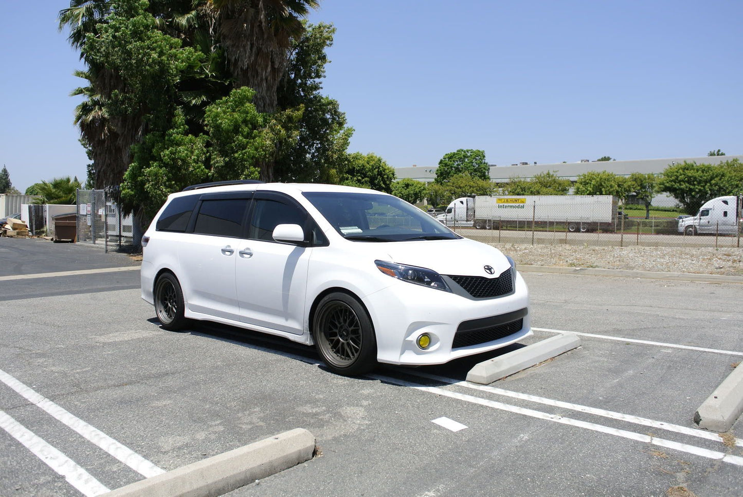 Megan Racing Lowering Springs FWD for 2011-2020 Toyota Sienna - 25.4mm Front Drop MR-LS-TSE11-V2