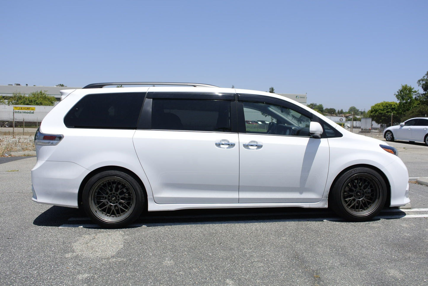 Megan Racing Lowering Springs FWD for 2011-2020 Toyota Sienna - 25.4mm Front Drop MR-LS-TSE11-V2