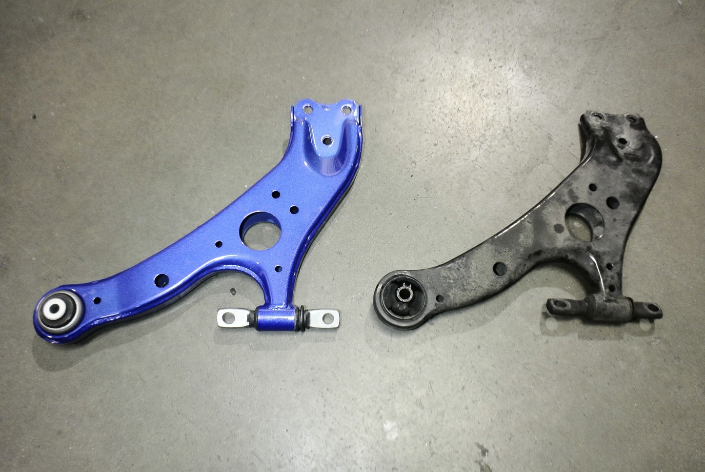Megan Racing Front Lower Control Arm for 2011-2020 Toyota Sienna Hardened Rubber Bushings, Stamped Steel Construction MRS-TY-1324