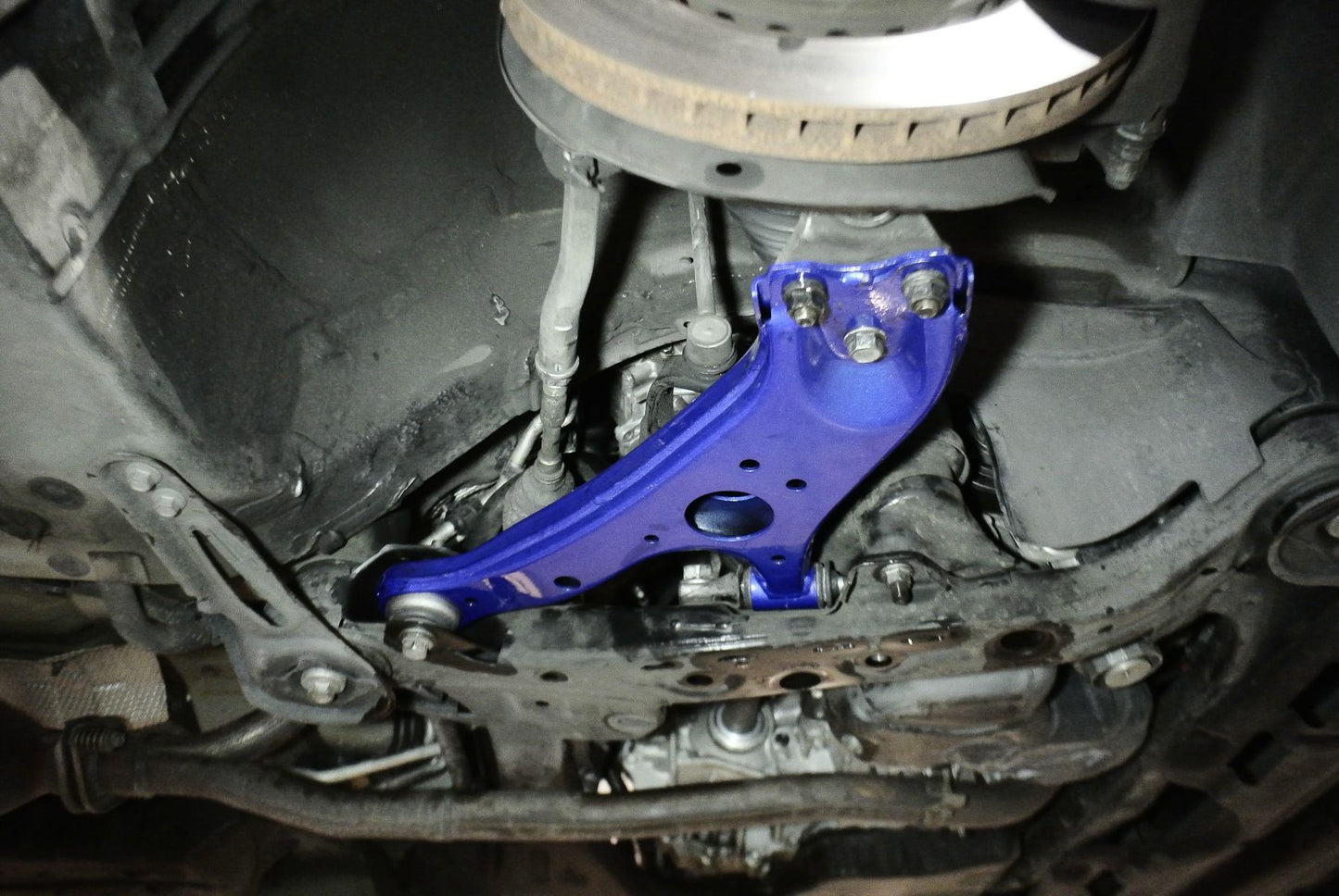 Megan Racing Front Lower Control Arm for 2011-2020 Toyota Sienna Hardened Rubber Bushings, Stamped Steel Construction MRS-TY-1324