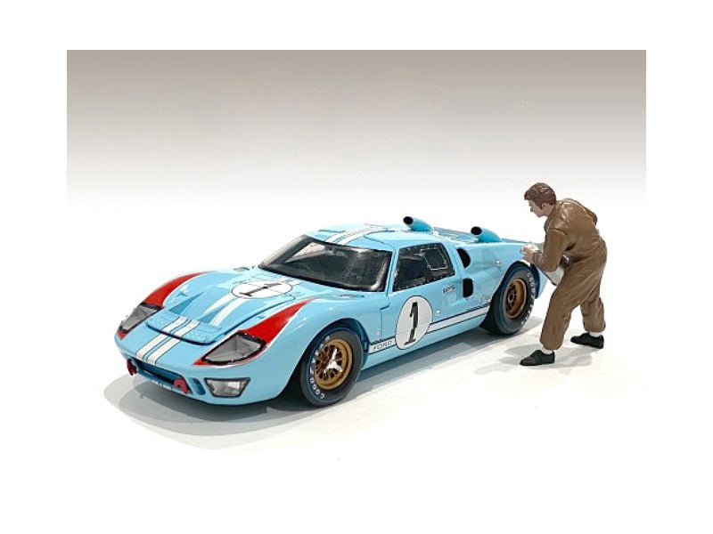"Race Day 1" Figurine VI for 1/18 Scale Models by American Diorama  free shipping USA
