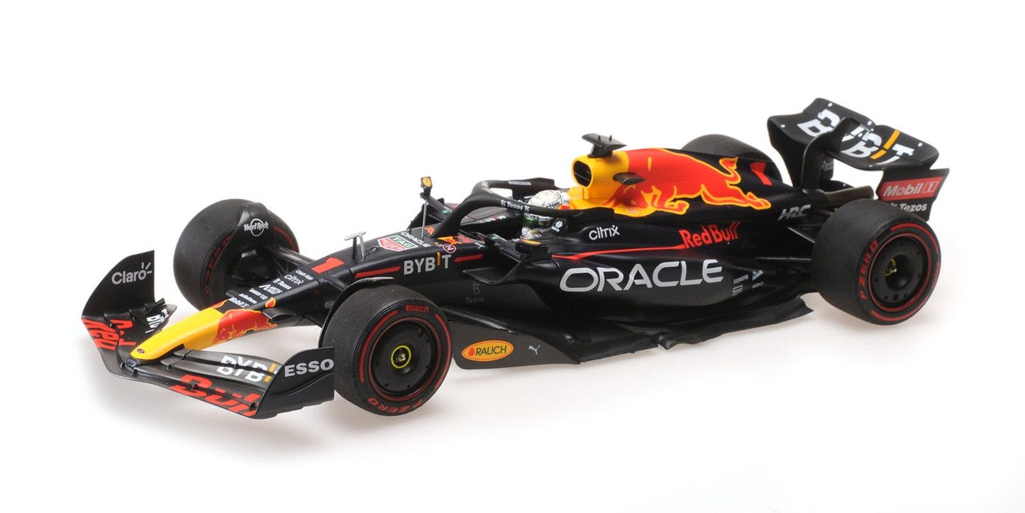 Minichamps F1 RB18 Team Oracle Red Bull Racing #1 Winner Belgium GP WORLD CHAMPION 2022 (Verstappen) 1:18