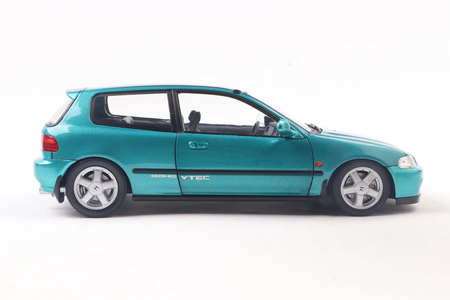 Solido 1991 Honda Civic SiR EG6 Hatchback Aztec Green Pearl 1:18 *Defect*